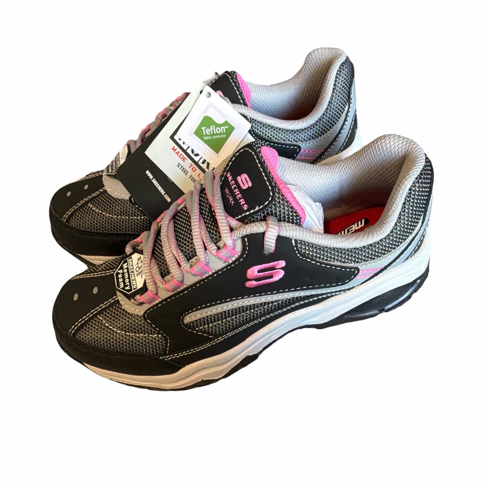 NWT | Skechers | Women | Slip Resistant | Steel Toe | Lace-Up Work Shoe | Size 7